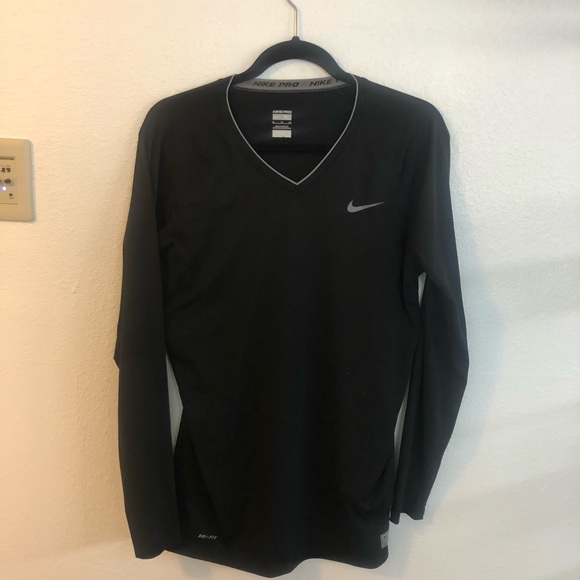 Nike Pro Long Sleeve Dry Fit - Picture 2 of 3
